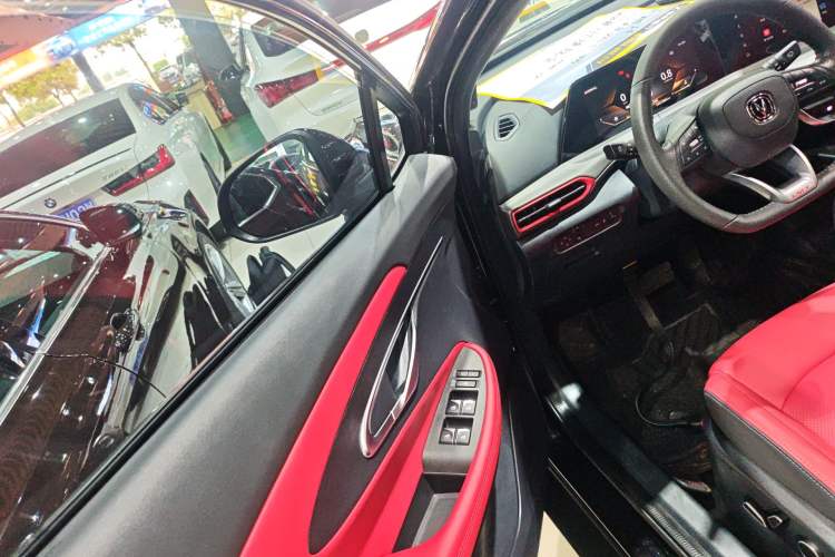 Used CHANGAN UNI-T 2020 1.5T Flagship Version Driver Seat