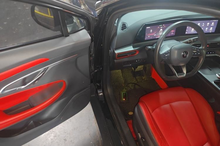 Used CHANGAN UNI-T 2020 1.5T Prestige Version Driver Seat