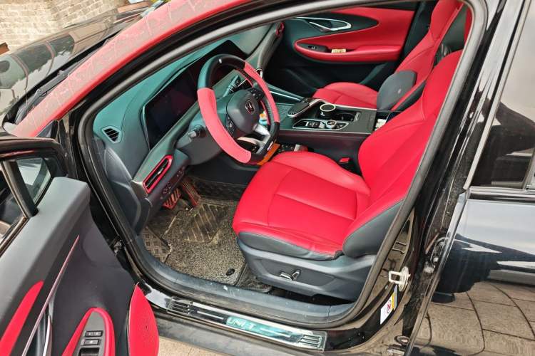 Used CHANGAN UNI-T 2020 1.5T Prestige Version Driver Seat