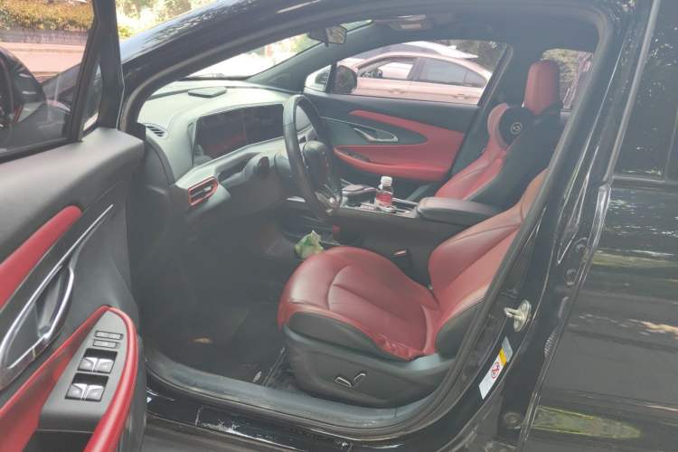 Used CHANGAN UNI-T 2020 1.5T Prestige Version Driver Seat