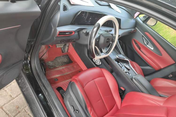 Used CHANGAN UNI-T 2020 1.5T Prestige Version Driver Seat