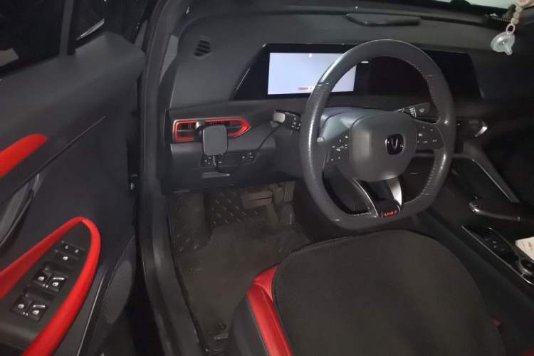 Used CHANGAN UNI-T 2020 1.5T Prestige Version Driver Seat