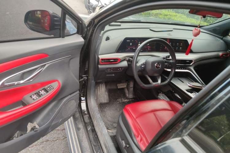 Used CHANGAN UNI-T 2020 1.5T Prestige Version Driver Seat
