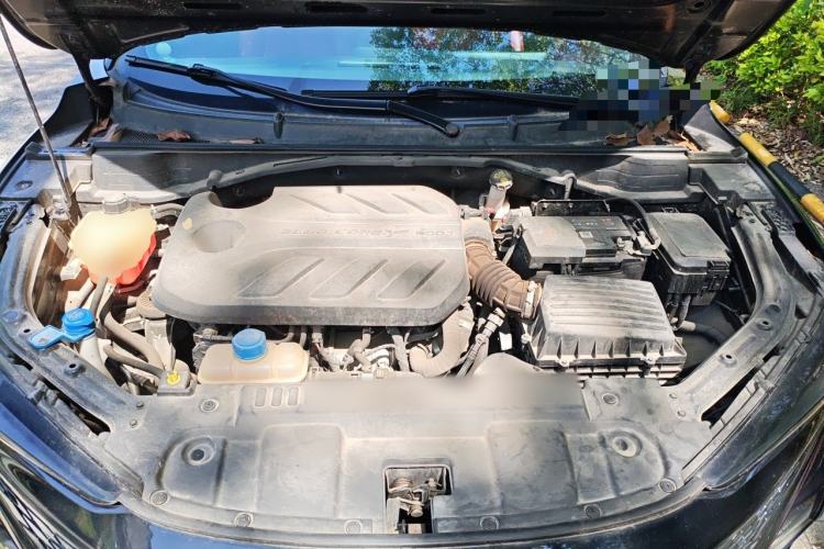 Used CHANGAN UNI-T 2020 1.5T Prestige Version Engine Bay