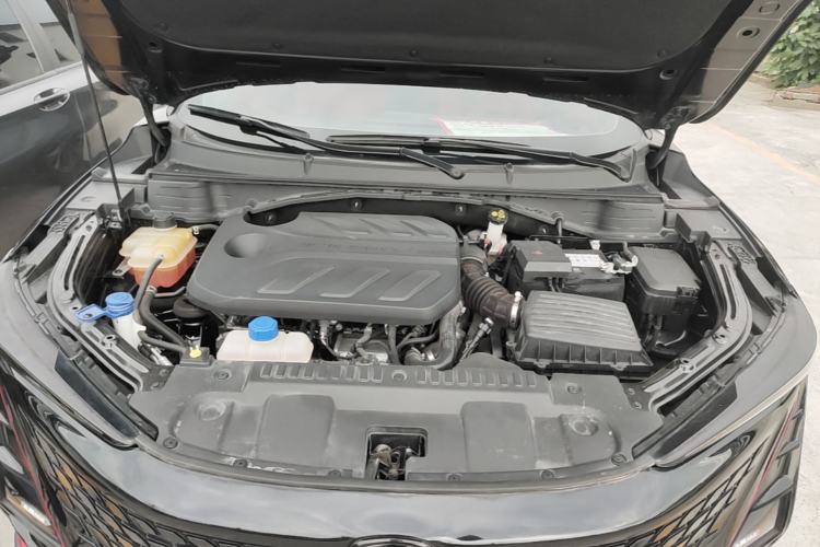 Used CHANGAN UNI-T 2020 1.5T Prestige Version Engine Bay
