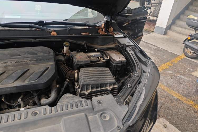 Used CHANGAN UNI-T 2020 1.5T Flagship Version Engine Bay Left