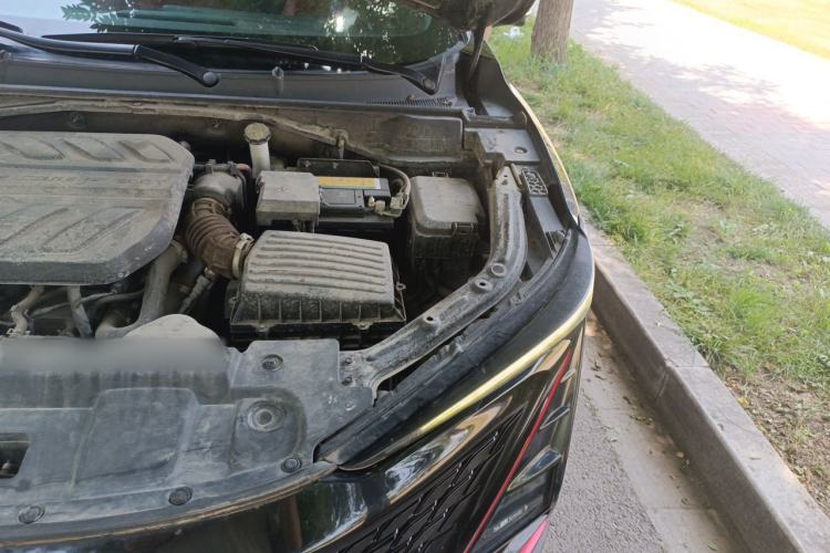 Used CHANGAN UNI-T 2020 1.5T Prestige Version Engine Bay Left