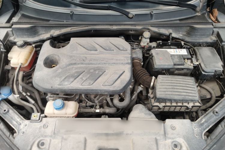 Used CHANGAN UNI-T 2020 1.5T Prestige Version Engine Bay