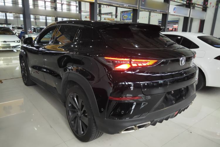 Used CHANGAN UNI-T 2020 1.5T Flagship Version Exterior 2