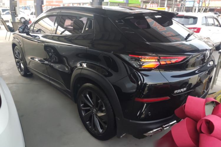 Used CHANGAN UNI-T 2020 1.5T Flagship Version Exterior 2