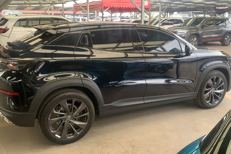 Used CHANGAN UNI-T 2020 1.5T Flagship Version Exterior 3
