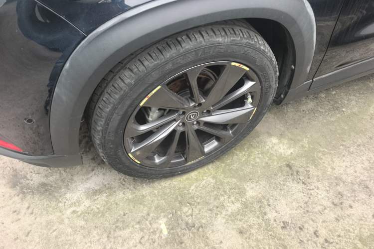 Used CHANGAN UNI-T 2020 1.5T Flagship Version Exterior 4