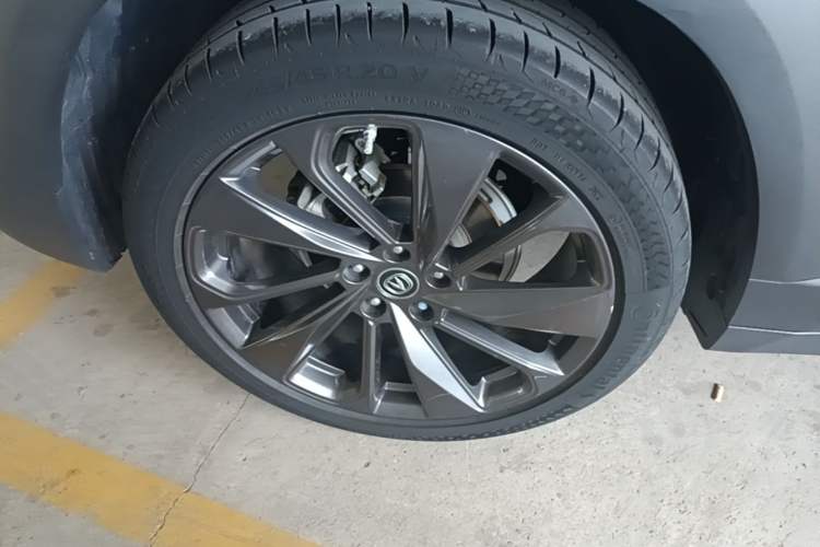 Used CHANGAN UNI-T 2020 1.5T Prestige Version Exterior 5
