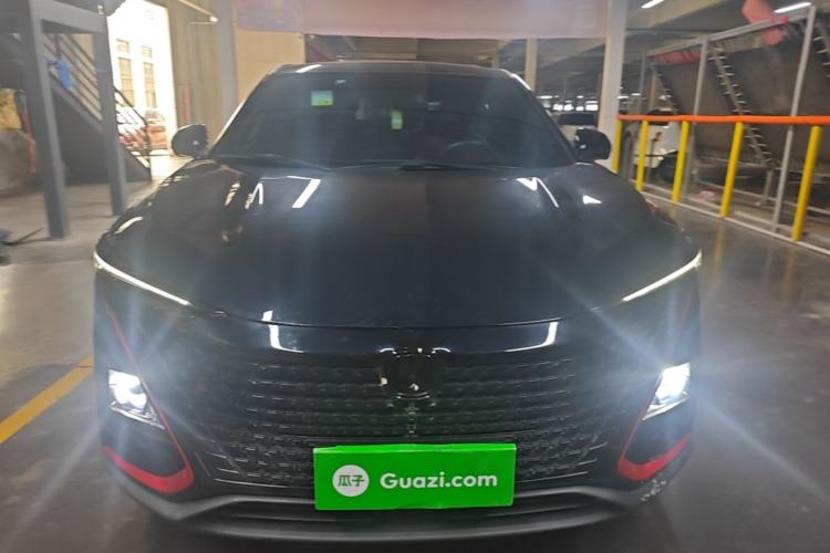 Used CHANGAN UNI-T 2020 1.5T Prestige Version Front