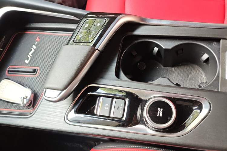 Used CHANGAN UNI-T 2020 1.5T Flagship Version Gear Lever