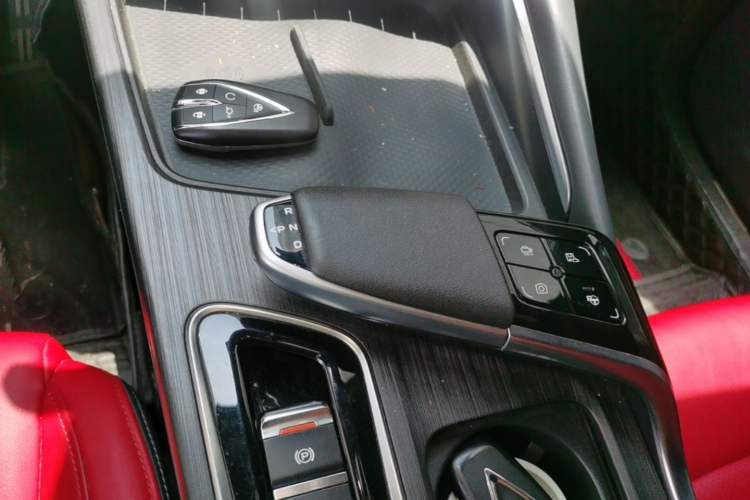 Used CHANGAN UNI-T 2020 1.5T Flagship Version Gear Lever