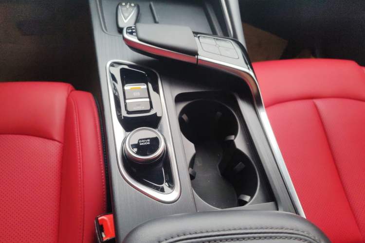 Used CHANGAN UNI-T 2020 1.5T Flagship Version Gear Lever