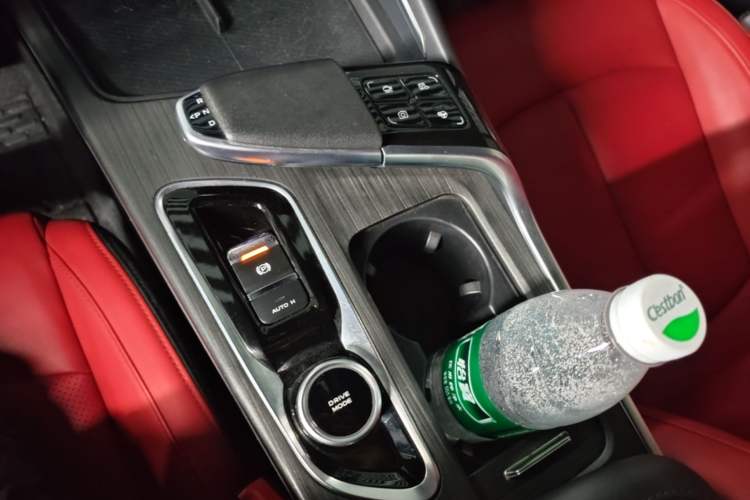 Used CHANGAN UNI-T 2020 1.5T Flagship Version Gear Lever