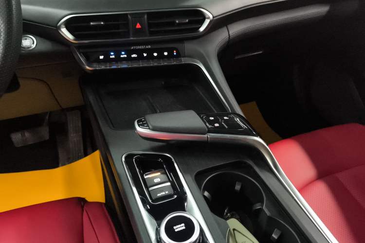 Used CHANGAN UNI-T 2020 1.5T Prestige Version Gear Lever