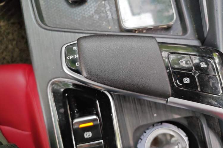 Used CHANGAN UNI-T 2020 1.5T Prestige Version Gear Lever