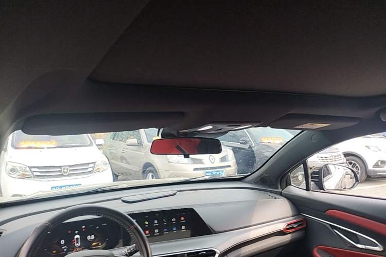 Used CHANGAN UNI-T 2020 1.5T Flagship Version Headliner