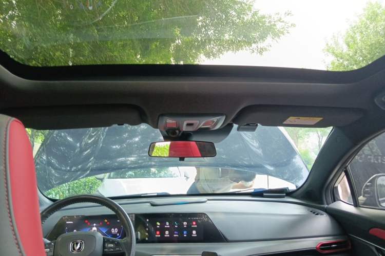 Used CHANGAN UNI-T 2020 1.5T Prestige Version Headliner