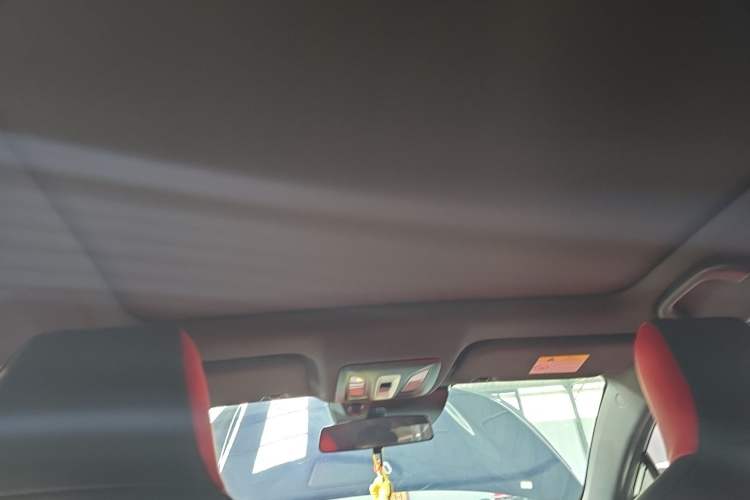 Used CHANGAN UNI-T 2020 1.5T Prestige Version Headliner