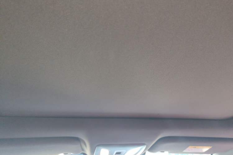 Used CHANGAN UNI-T 2020 1.5T Prestige Version Headliner