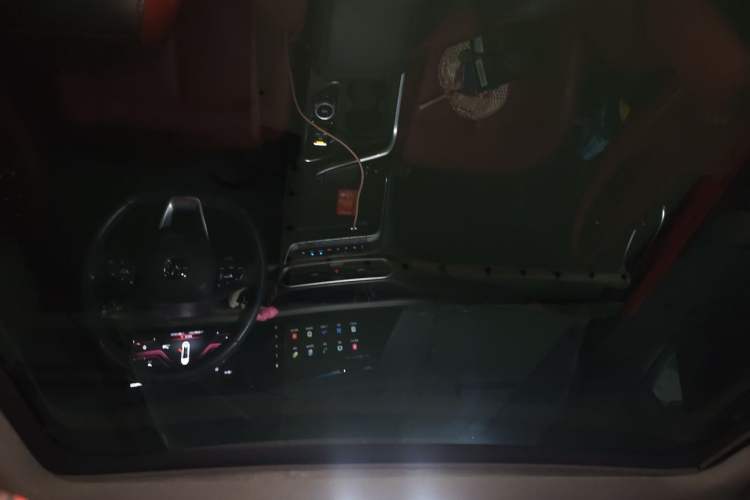 Used CHANGAN UNI-T 2020 1.5T Prestige Version Headliner