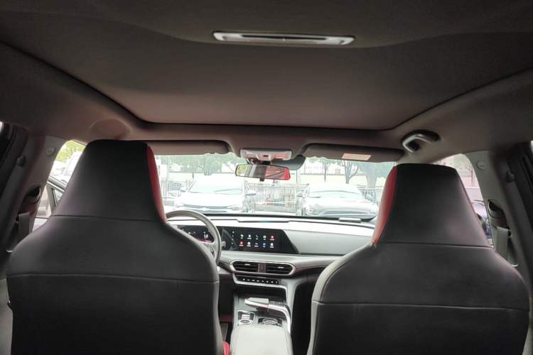 Used CHANGAN UNI-T 2020 1.5T Prestige Version Headliner
