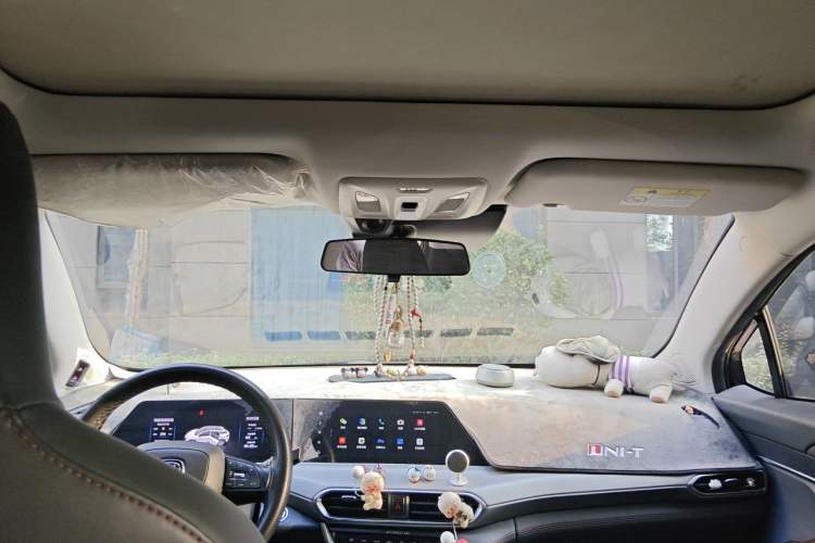 Used CHANGAN UNI-T 2020 1.5T Flagship Version Headliner