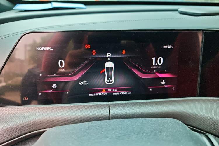 Used CHANGAN UNI-T 2020 1.5T Prestige Version Instrument Cluster