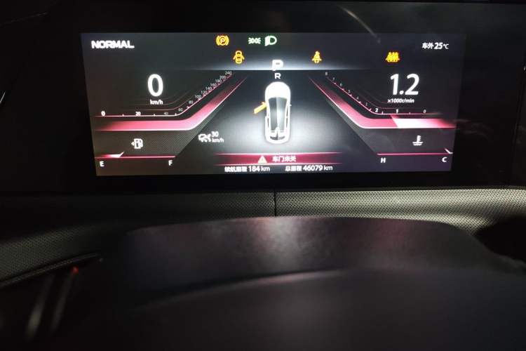 Used CHANGAN UNI-T 2020 1.5T Prestige Version Instrument Cluster