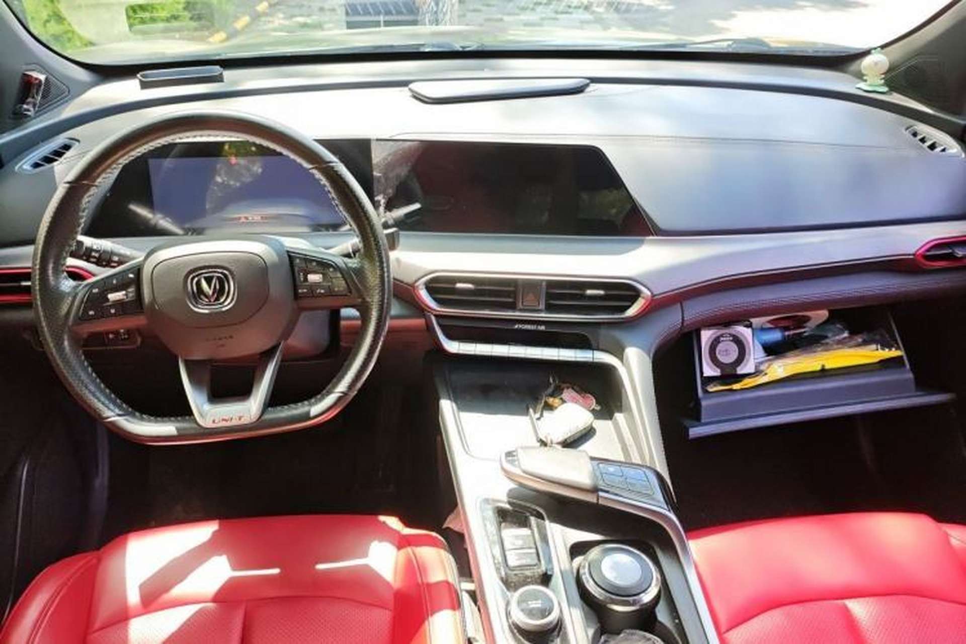 Used CHANGAN UNI-T 2020 1.5T Prestige Version Interior 2