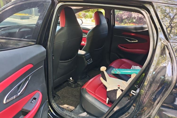 Used CHANGAN UNI-T 2020 1.5T Prestige Version Interior 4