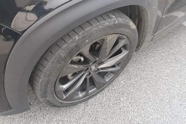 Used CHANGAN UNI-T 2020 1.5T Flagship Version Left Front Wheel Hub