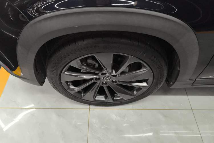 Used CHANGAN UNI-T 2020 1.5T Prestige Version Left Front Wheel Hub