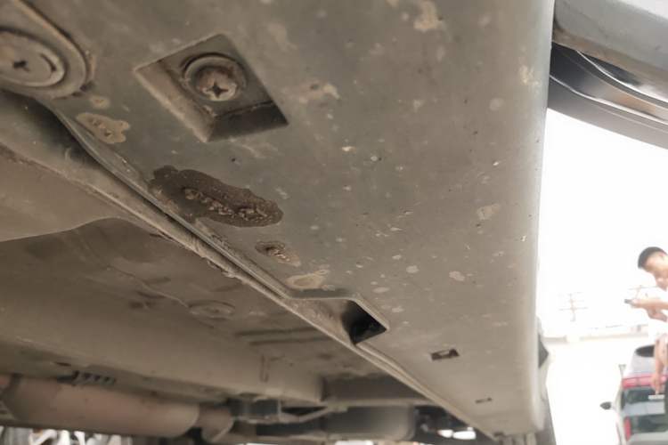 Used CHANGAN UNI-T 2020 1.5T Prestige Version Left Side Sill