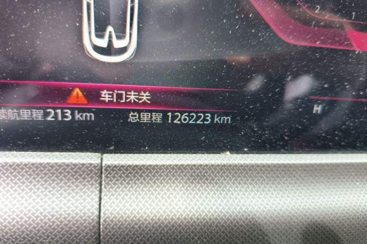 Used CHANGAN UNI-T 2020 1.5T Prestige Version Odometer Close Up