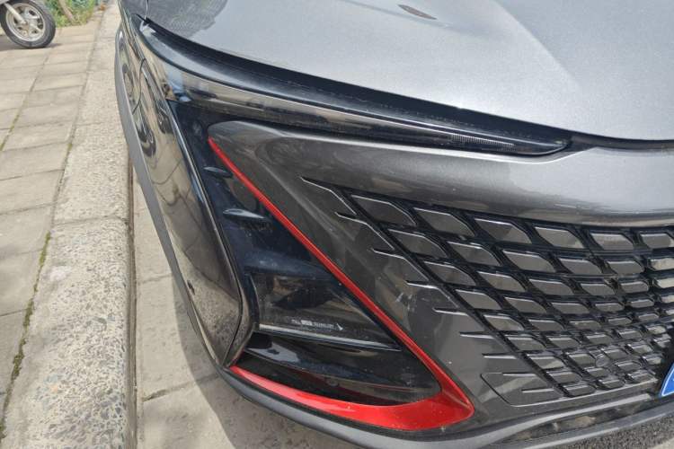 Used CHANGAN UNI-T 2020 1.5T Flagship Version Right Front Headlight