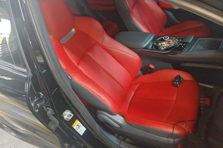 Used CHANGAN UNI-T 2020 1.5T Prestige Version Right Front Seat