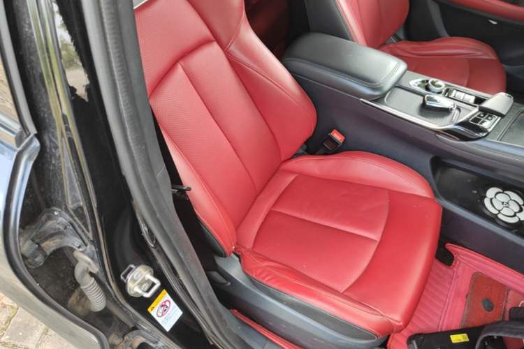 Used CHANGAN UNI-T 2020 1.5T Prestige Version Right Front Seat