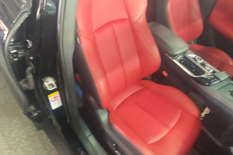 Used CHANGAN UNI-T 2020 1.5T Flagship Version Right Front Seat