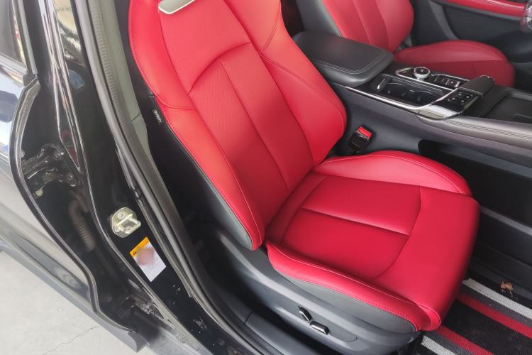 Used CHANGAN UNI-T 2020 1.5T Flagship Version Right Front Seat