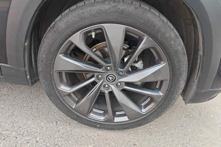 Used CHANGAN UNI-T 2020 1.5T Flagship Version Right Front Wheel Hub