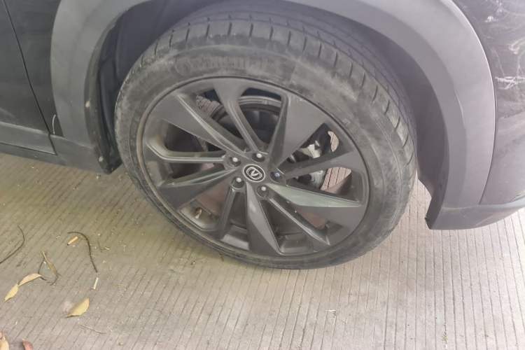 Used CHANGAN UNI-T 2020 1.5T Prestige Version Right Front Wheel Hub