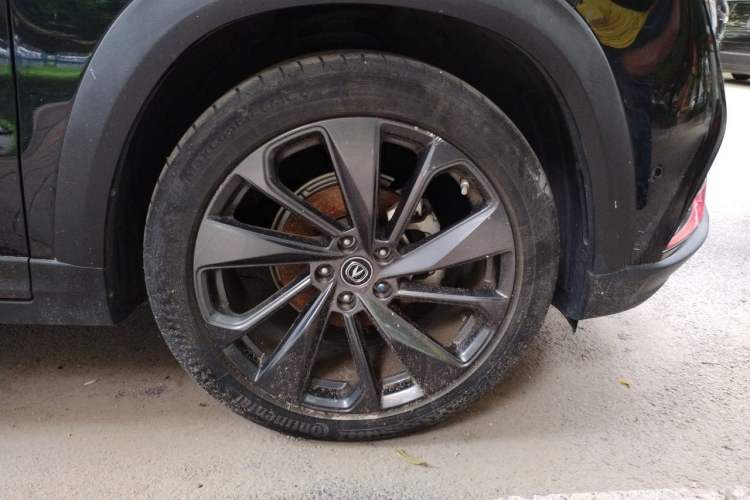 Used CHANGAN UNI-T 2020 1.5T Flagship Version Right Front Wheel Hub