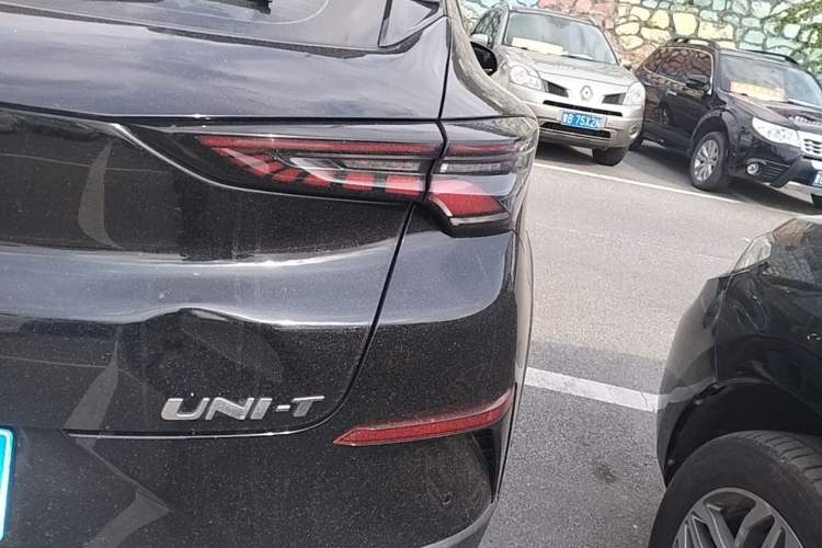 Used CHANGAN UNI-T 2020 1.5T Flagship Version Right Rear Taillight