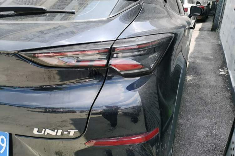 Used CHANGAN UNI-T 2020 1.5T Flagship Version Right Rear Taillight