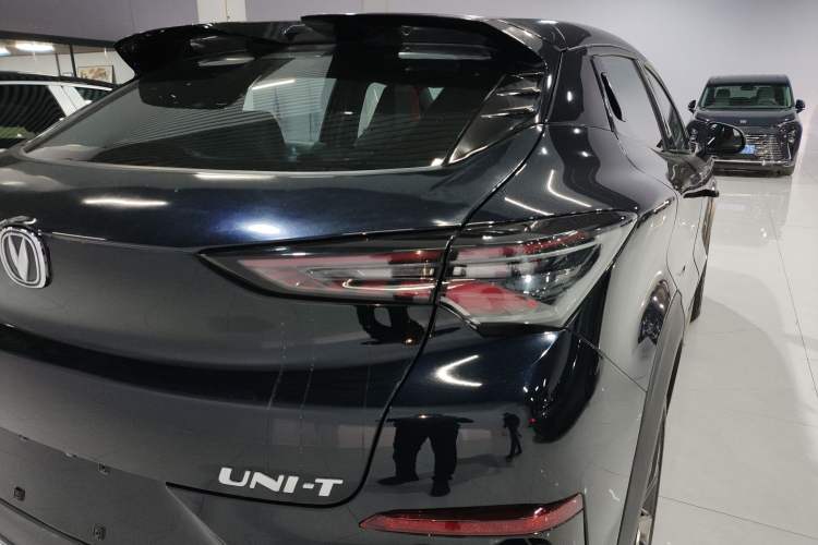 Used CHANGAN UNI-T 2020 1.5T Prestige Version Right Rear Taillight